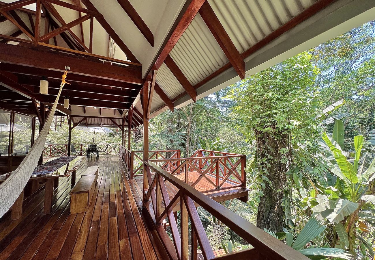 Casa en Cocles - Villa Colibrí cerca de la playa